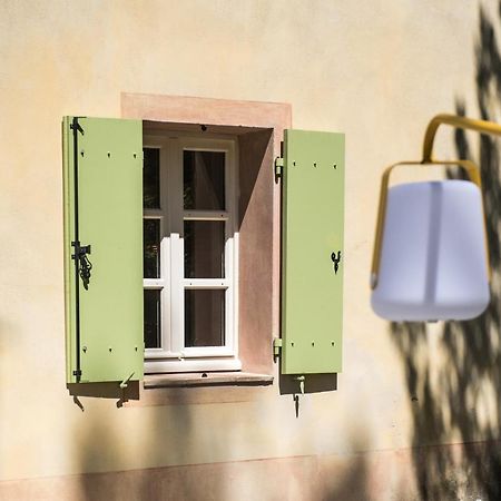 Chateau Martinay Hotel Carpentras Exterior photo