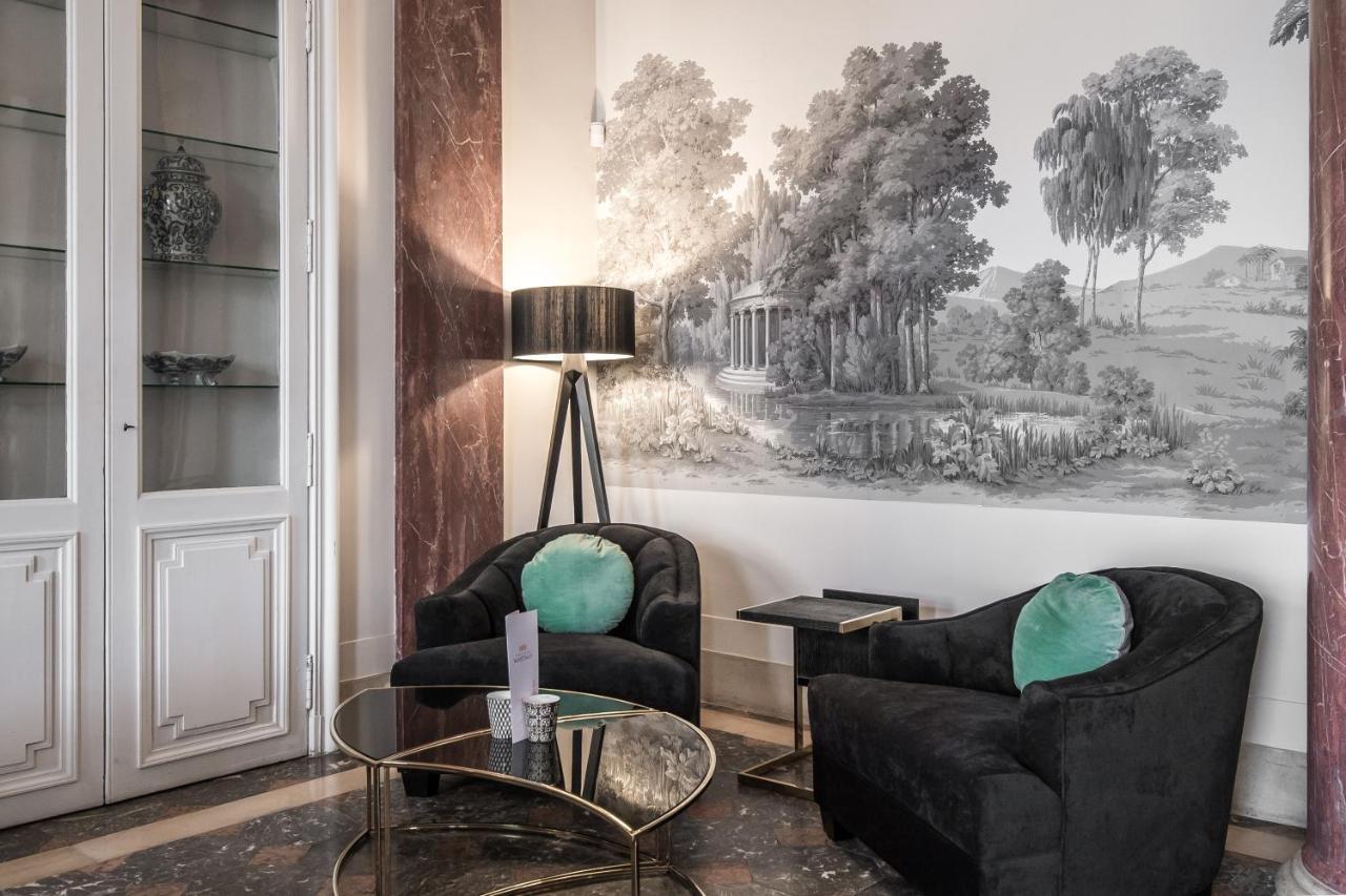 Chateau Martinay Hotel Carpentras Exterior photo